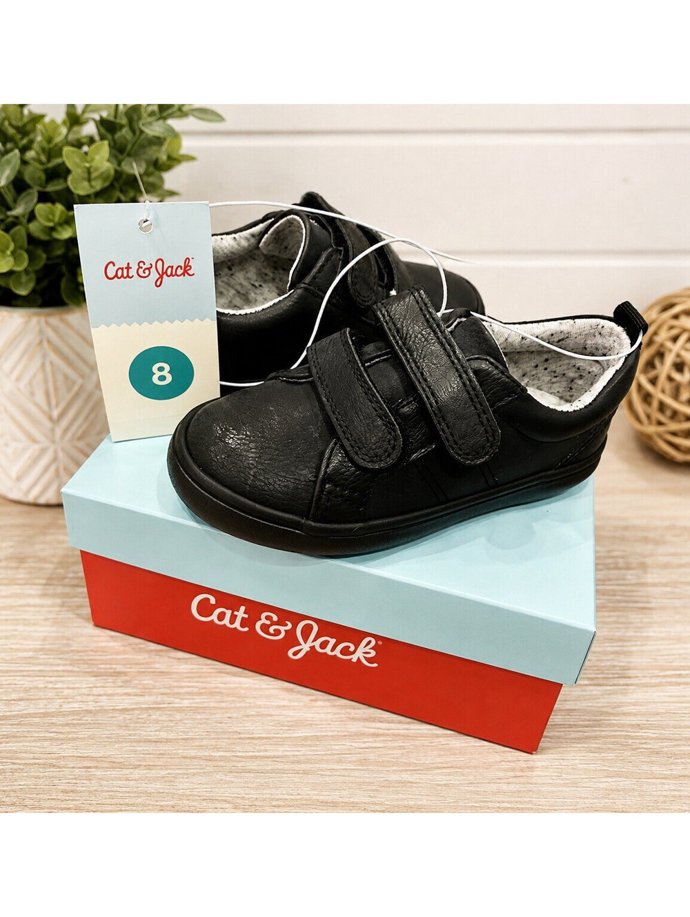 Cat & Jack Unisex Kids Black Hook & Loop Low Top Faux Leather US 8